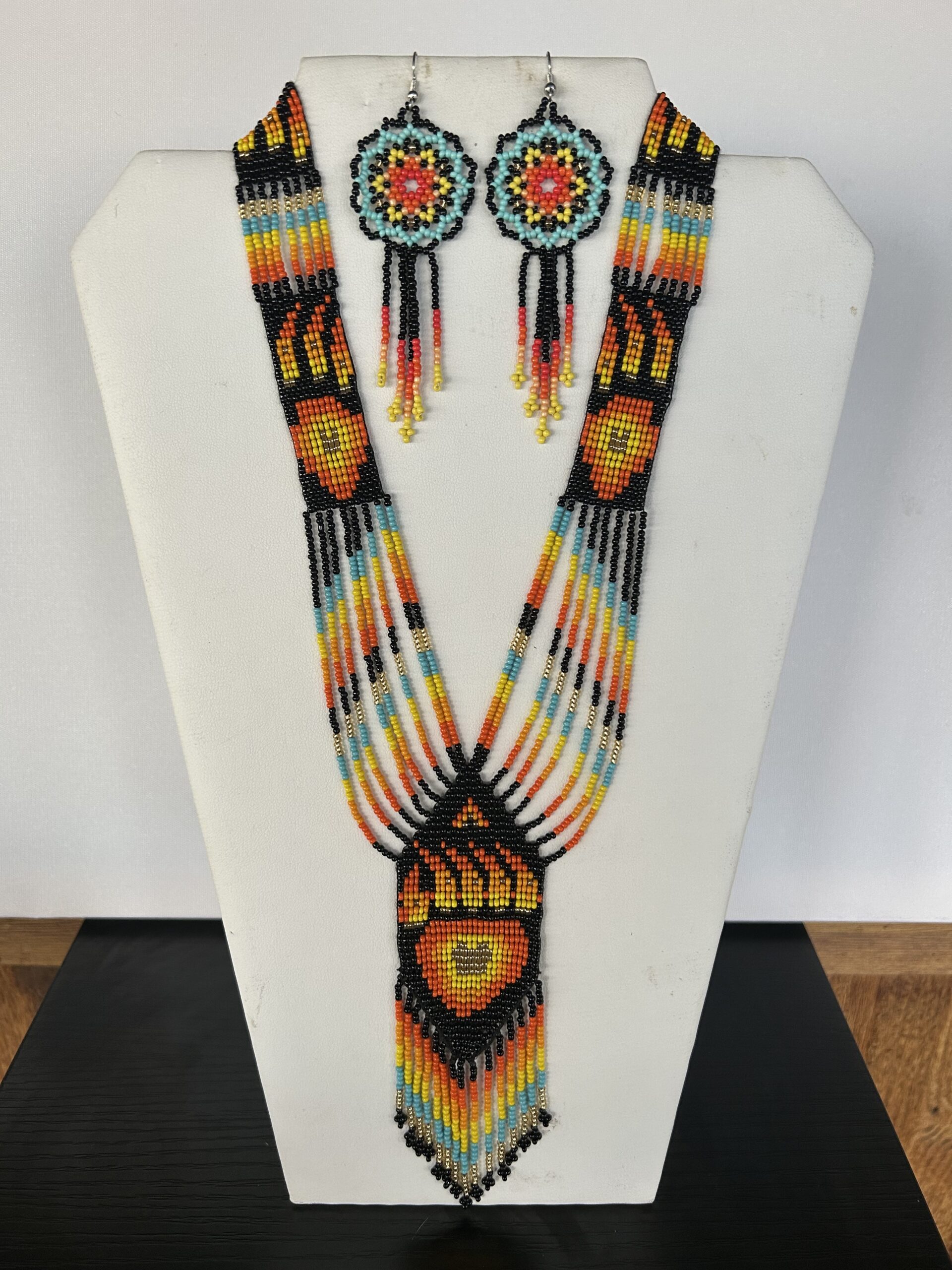 Blue Mist Bear Claw Necklace and Earrings Set