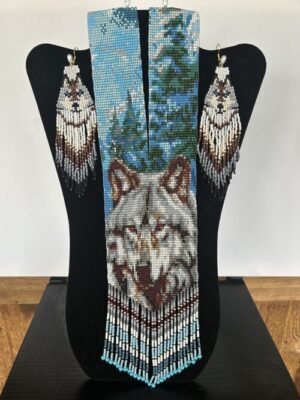 Evergreen Wolf Necklace and Earrings Set