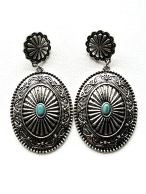 Earrings: Posts/Studs