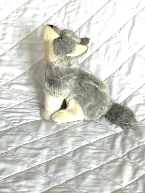 Howling Wolf Toy - Image 2