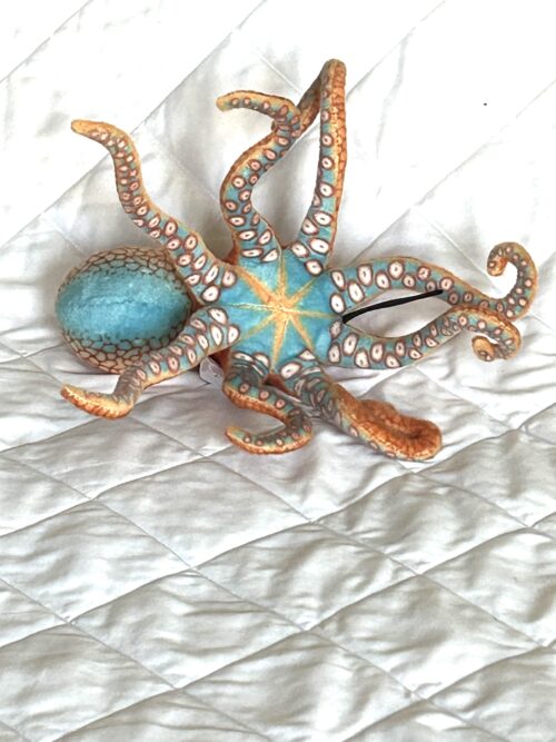 Small Octopus Toy - Image 3
